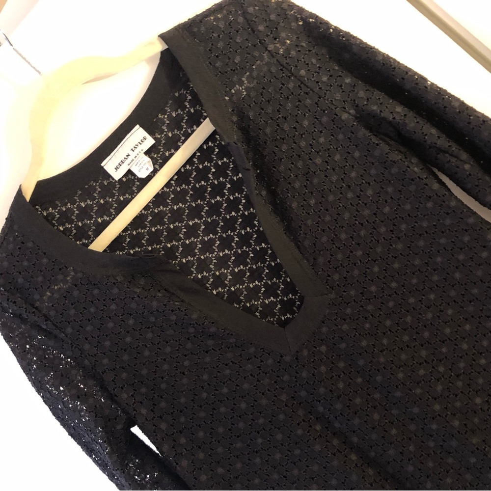 Swim cover-up sheer lace black